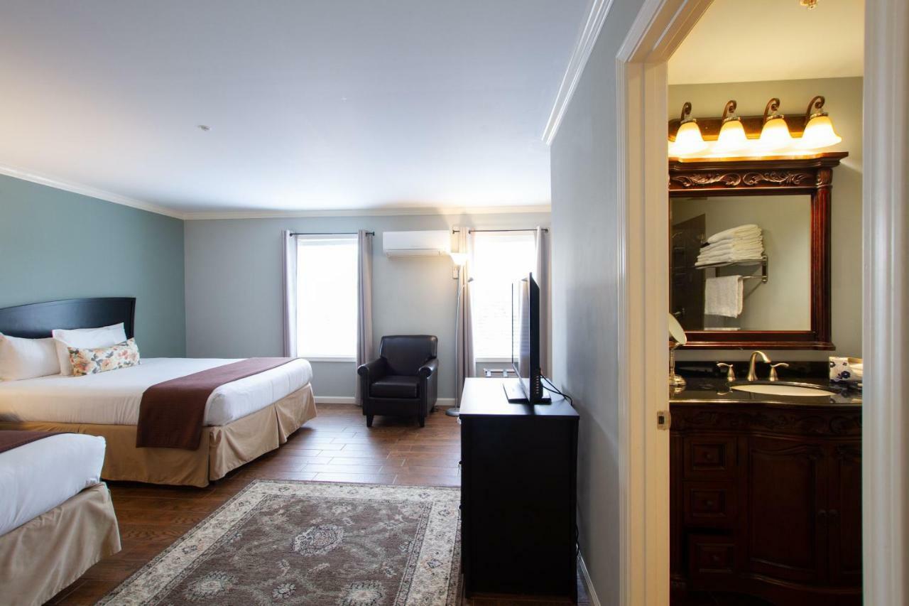 Hotel The Square & 5*