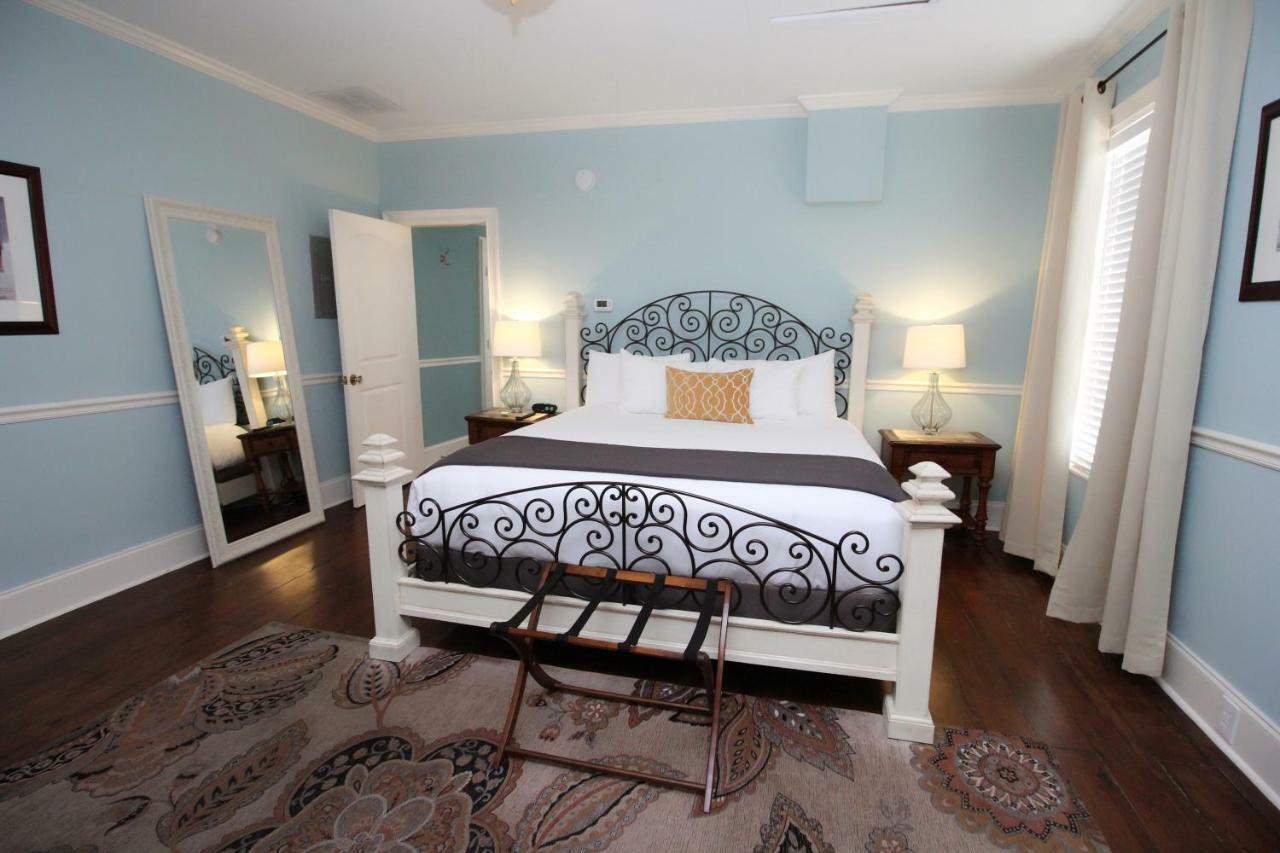 Hotel The Square & 5*